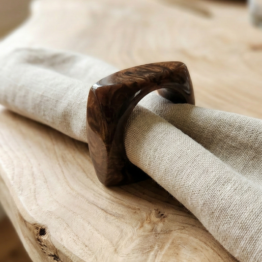 wood toned Napkin Ring- set of 4