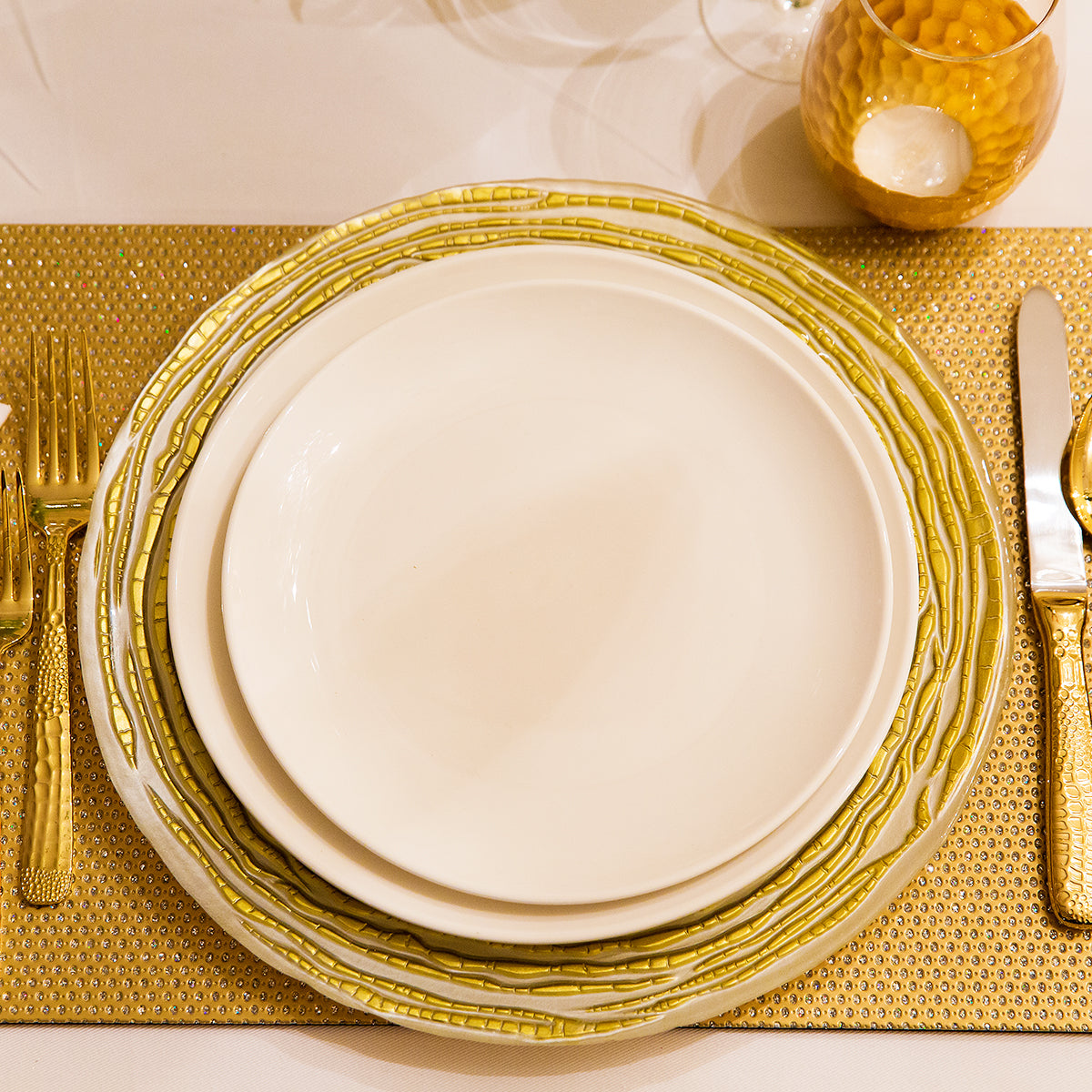 Classic Round Salad Plates - Set of 4