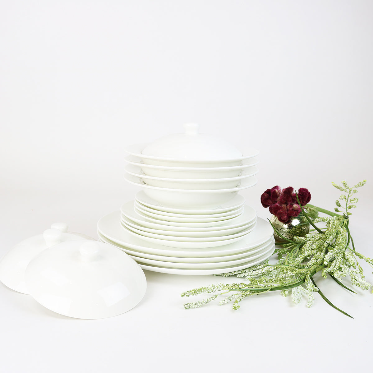 Classic Round Salad Plates - Set of 4