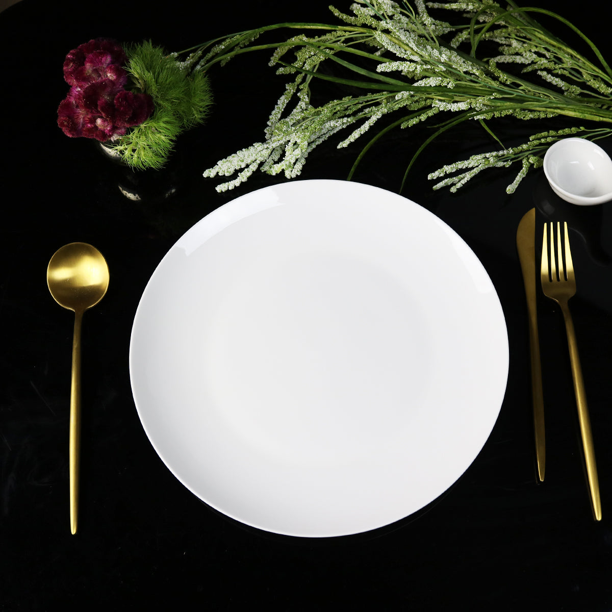 Classic Round Salad Plates - Set of 4