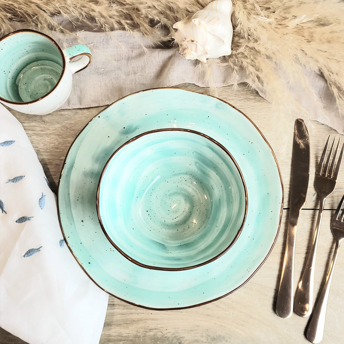 How to throw a Beach Bash- the Decorations