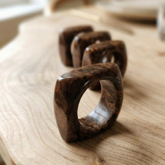 wood toned Napkin Ring- set of 4