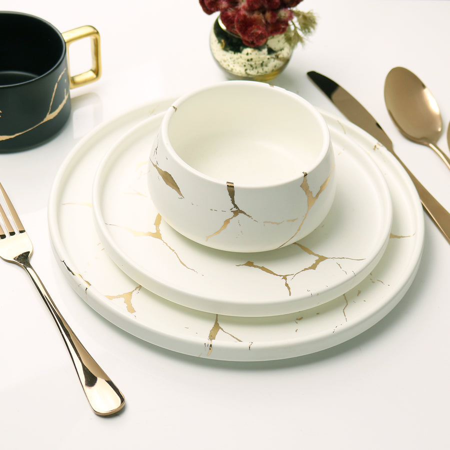 Gold Veined White Salad
