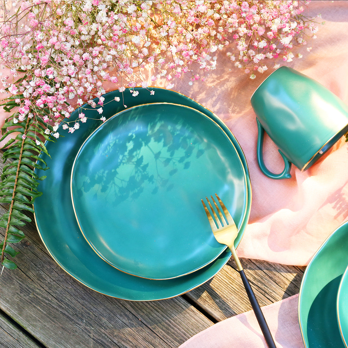 Pine Green Dinnerware Set-16 Pieces-Green Porcelain dishes with